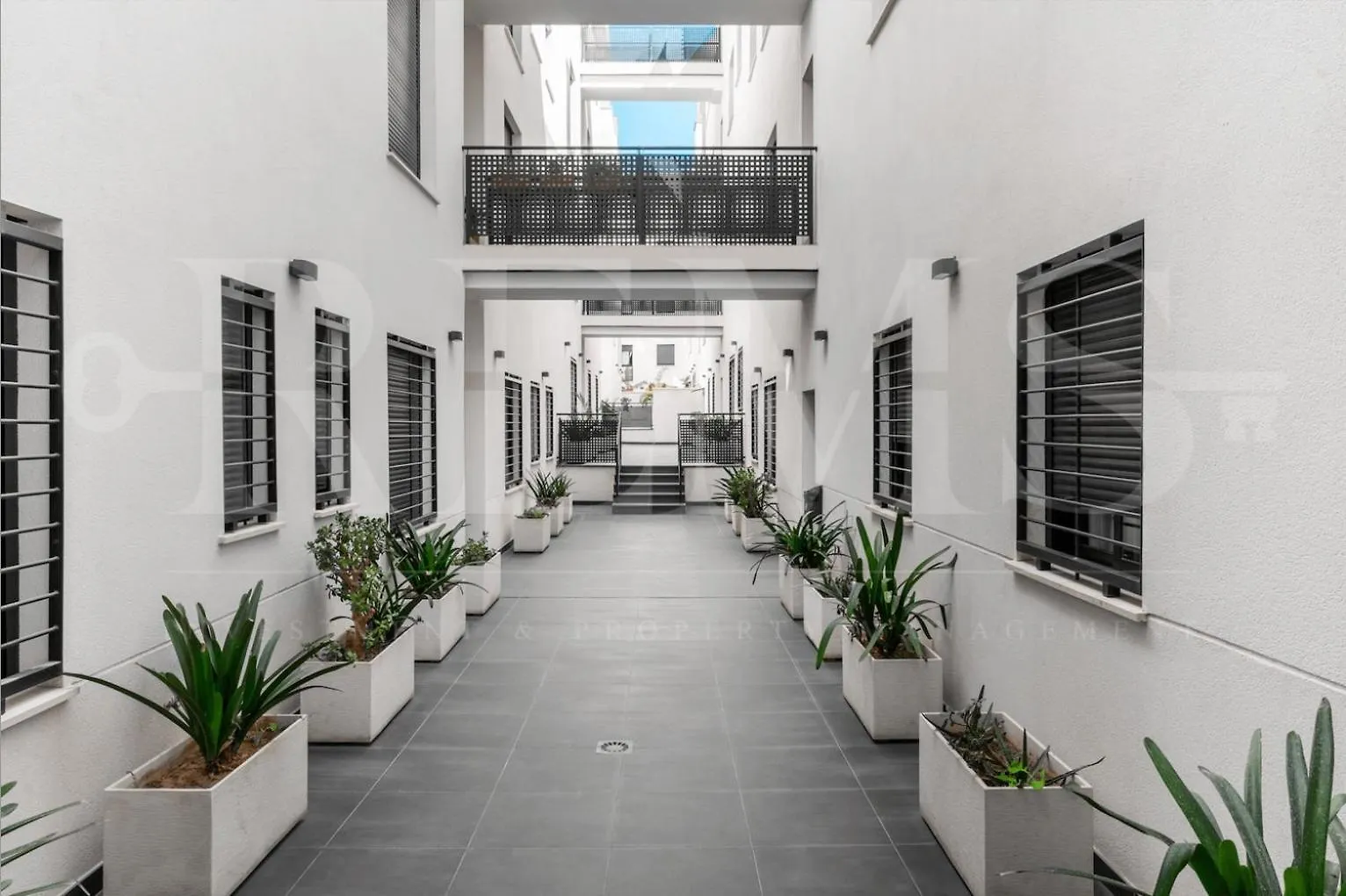 Industrial Studio In The City Center By Rems Málaga Appartamento